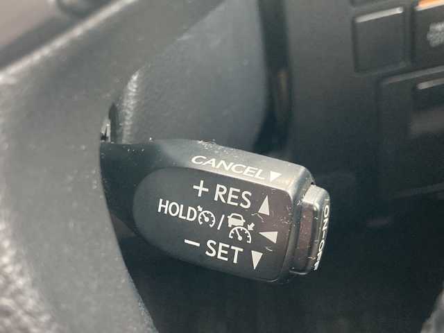 トヨタ アルファード G 福岡県 2018(平30)年 6.4万km ブラック 純正10インチSDナビ(NSZN-Z66T)/FM/AM/CD/DVD/SD/BT/フルセグTV/バックカメラ/純正12.1インチフリップダウンモニター/両側パワースライドドア/革シート/パワーシート/シートメモリ/シートヒーター/エアシート/オットマン/ETC/純正フロアマット/純正ドアバイザー/純正アルミホイール
