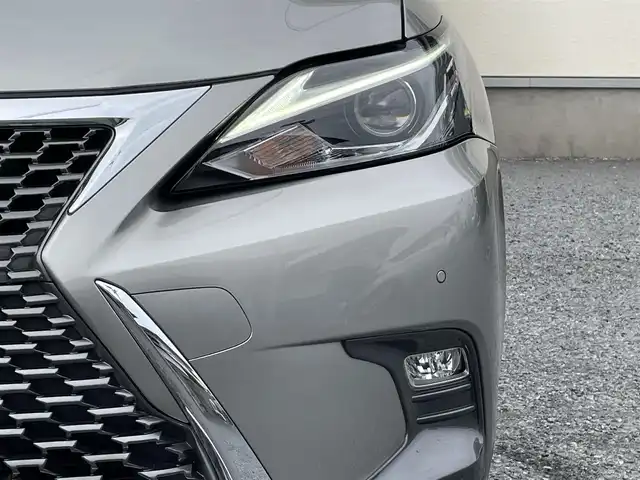 レクサス ＣＴ 200h バージョンC 茨城県 2017(平29)年 4.6万km ソニックチタニウム 後期型モデル/12インチメーカーナビ/バックカメラ/レクサスセーフティセンス/レーダークルーズコントロール/革巻きステアリング/ステアリングスイッチ/パドルシフト/サンルーフ/ハーフレザーシート/シートヒーター/メモリーパワーシート/ドライブレコーダー/LEDヘッドライト/ETC/オートハイビーム
