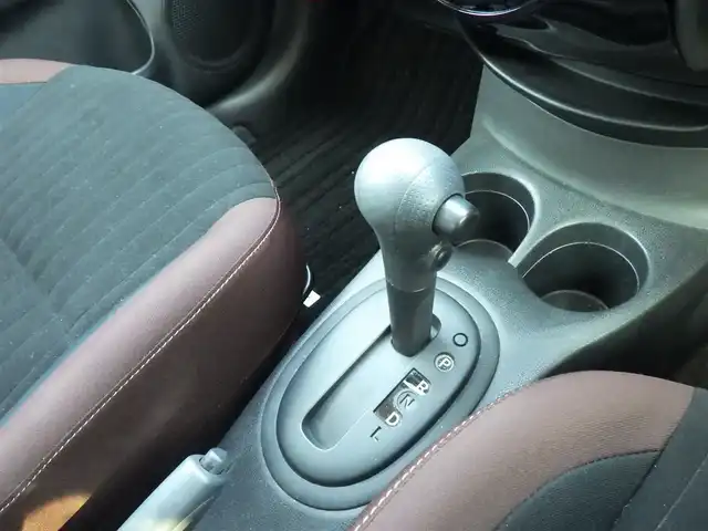 日産 ノート X モード・プレミア 千葉県 2017(平29)年 2.2万km ガーネットレッド エマージェンシーブレーキ/アイドリングストップ/純正SDナビ/地デジTV/【DVD/CD再生機能　Bluetooth接続】/アラウンドビューモニター/ドライブレコーダー（KNA-DR300）/革巻きステアリング/ステアリングスイッチ/ETC/フォグライト/ウインカーミラー/コーナーセンサー/インテリジェントキー