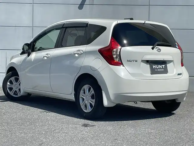 日産 ノート X DIG－S 千葉県 2013(平25)年 3.7万km ブリリアントホワイトパール 社外メモリナビ(AVIC-ZH77)/・フルセグ/BT/DVD/CD/バックカメラ/ETC/スマートキー/プッシュスタート/純正フロアマット/純正ホイール/オートライト
