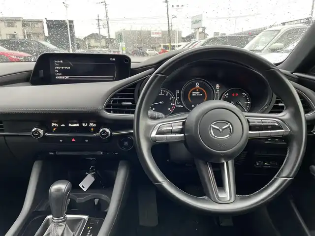 マツダ マツダ３ファストバック 15S ツーリング 石川県 2019(令1)年 3.2万km ソウルレッドクリスタルM 純正メモリーナビ/純正CD/DVD/フルセグTV/全方位カメラ/レーダーブレーキ/レーダークルーズ/ETC/ドライブレコーダー/スマートキー/プッシュスタート/電動ミラー/クリアランスソナー/純正アルミホイール/オートライト
