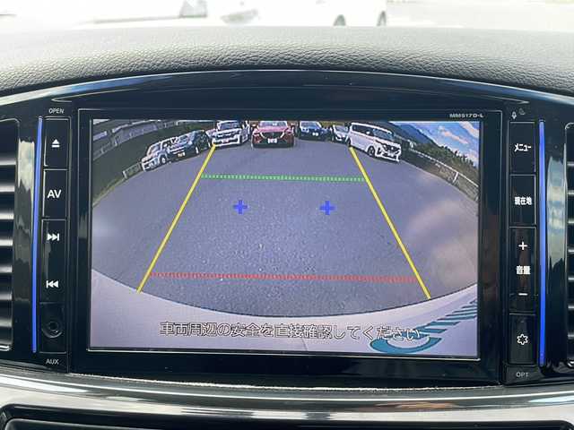 日産 エルグランド 250ハイウェイスターS 山梨県 2018(平30)年 7.7万km ブリリアントホワイトパール 純正SDナビ（MM517D-L）/CD/DVD/BT/フルセグテレビ/バックカメラ/フリップダウンモニター/キャプテンシート/クルーズコントロール/プッシュスタート/両側パワースライドドア/ETC/純正LEDヘッドライト