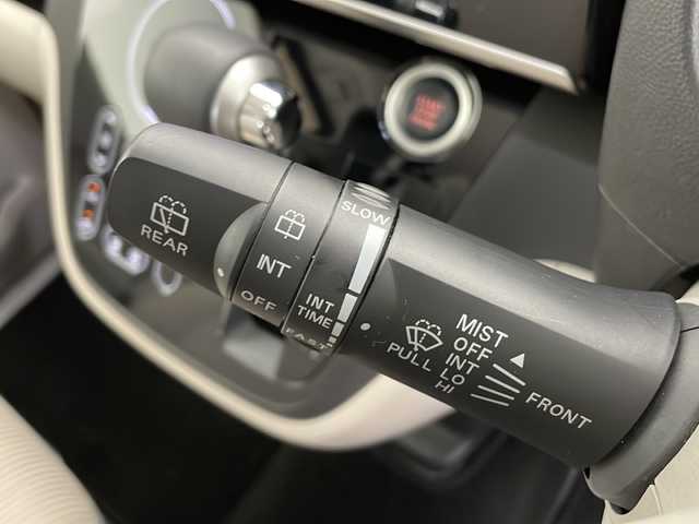 日産 デイズ ルークス X 長野県 2016(平28)年 5.1万km ブラック 社外メモリナビ&CD&USB/衝突軽減ブレーキ/アイドリングストップ/片側パワースライドドア/2列目サンシェード/２列目サーキュレーター/全方位カメラ/HIDヘッドライト/電動格納ミラー/純正ホイールキャップ装着/社外フロアマット/社外ドアバイザー/プッシュスタート/スマートキー/スペアキー1本/保証書