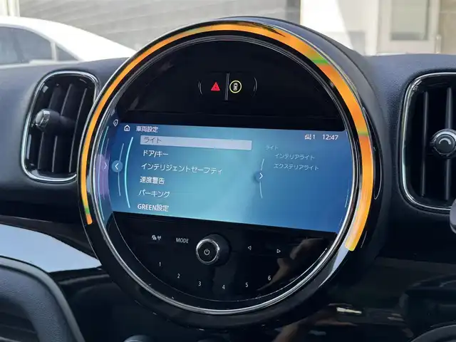 ＭＩＮＩ ＢＭＷ ミニ クロスオーバー クーパー D エッセンシャルトリム 静岡県 2022(令4)年 3.4万km MINI Yoursエニグマティックブラック ワンオーナー/ペッパーパッケージ/・ストレージコンパートメントパッケージ/・MINIエキサイトメントパッケージ/・レインセンサー（自動ドライビングライト付き）/・ライトパッケージ/・コンフォートアクセスシステム/ハーフレザーシート/純正ディスプレイオーディオ/(Bluetooth/CarPlay)/インテリジェントセーフティ/バックカメラ/クルーズコントロール/PDC/シートヒーター/ETC/フロアマット/社外16インチアルミホイール(MAK)/保証書/取扱説明書/スペアキー/フロントフォグランプ/純正AW/サマータイヤ有り（225/55R17）