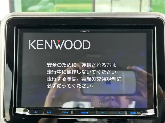 スズキ スペーシア ギア HYBRID XZターボ 和歌山県 2021(令3)年 5万km アクティブイエロー/ガンメタリック2トーン 社外ナビ8インチ（ＭＤＶ－Ｓ８０９Ｌ）/フルセグＴＶ/（BT/CD/DVD/USB)/バックカメラ/衝突被害軽減ブレーキ/横滑り防止/レーンキープアシスト/オートライト/レーダークルーズコントロール/後方コーナーセンサー/両側パワースライド/前後ドラレコ/ビルトインETC/パドルシフト/前席シートヒーター/ステアリングリモコン/LEDヘッドライト/フォグランプ/純正フロアマット/プッシュスタート