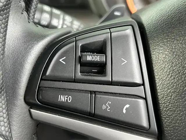 スズキ スペーシア ギア HYBRID XZターボ 和歌山県 2021(令3)年 5万km アクティブイエロー/ガンメタリック2トーン 社外ナビ8インチ（ＭＤＶ－Ｓ８０９Ｌ）/フルセグＴＶ/（BT/CD/DVD/USB)/バックカメラ/衝突被害軽減ブレーキ/横滑り防止/レーンキープアシスト/オートライト/レーダークルーズコントロール/後方コーナーセンサー/両側パワースライド/前後ドラレコ/ビルトインETC/パドルシフト/前席シートヒーター/ステアリングリモコン/LEDヘッドライト/フォグランプ/純正フロアマット/プッシュスタート