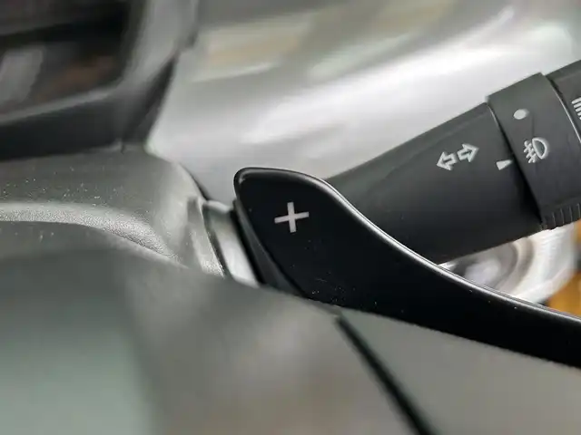 スズキ スペーシア ギア HYBRID XZターボ 和歌山県 2021(令3)年 5万km アクティブイエロー/ガンメタリック2トーン 社外ナビ8インチ（ＭＤＶ－Ｓ８０９Ｌ）/フルセグＴＶ/（BT/CD/DVD/USB)/バックカメラ/衝突被害軽減ブレーキ/横滑り防止/レーンキープアシスト/オートライト/レーダークルーズコントロール/後方コーナーセンサー/両側パワースライド/前後ドラレコ/ビルトインETC/パドルシフト/前席シートヒーター/ステアリングリモコン/LEDヘッドライト/フォグランプ/純正フロアマット/プッシュスタート