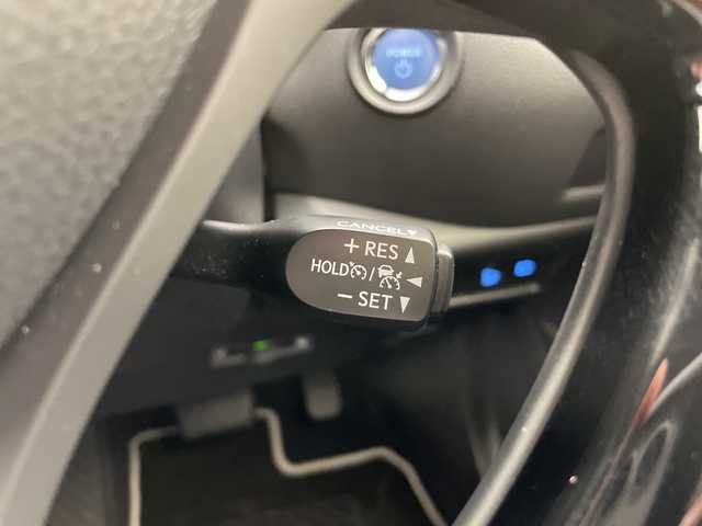 トヨタ Ｃ－ＨＲ G LEDエディション 愛知県 2017(平29)年 6.5万km メタルストリームM 純正ナビ/フルセグ/バックカメラ/衝突軽減システム/レーダークルーズコントロール/ハーフレザーシート/シートヒーター/オートマチックハイビーム/ＥＴＣ/LEDヘッドライト/純正アルミホイール/コーナーセンサー/ブラインドスポットモニター/ステアリングスイッチ/スマートキー/プッシュスタート