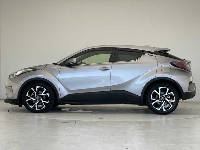 トヨタ Ｃ－ＨＲ G LEDエディション 愛知県 2017(平29)年 6.5万km メタルストリームM 純正ナビ/フルセグ/バックカメラ/衝突軽減システム/レーダークルーズコントロール/ハーフレザーシート/シートヒーター/オートマチックハイビーム/ＥＴＣ/LEDヘッドライト/純正アルミホイール/コーナーセンサー/ブラインドスポットモニター/ステアリングスイッチ/スマートキー/プッシュスタート