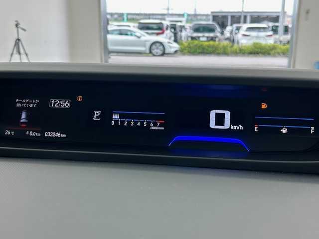 ホンダ フリード クロスター 宮城県 2023(令5)年 3.4万km プラチナホワイトパール ワンオーナー/寒冷地仕様/両側パワースライドドア/純正ナビ/(AM/FM/CD/DVD/TV/iPod/SD/USB/BT/AUX)/バックカメラ/ETC/前方ドライブレコーダー/ホンダセンシング/レーダークルーズコントロール/ハーフレザー/シートヒーター/ワイパーデアイサー/プッシュスタート/スマートキー/スペアキー/オートライト/LEDヘッドライト/フォグランプ/ドアバイザー/純正フロアマット/純正15インチアルミホイール