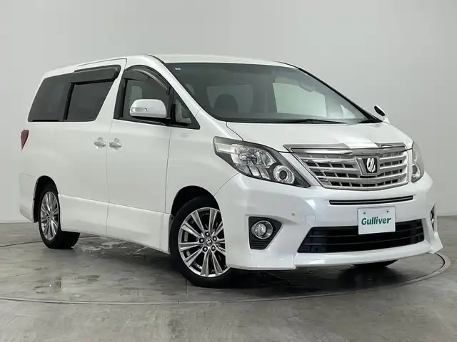 トヨタ アルファード 240S タイプゴールド 群馬県 2013(平25)年 9.2万km ホワイトパールクリスタルシャイン 純正８型ナビ　純正９後席モニター　フルセグＴＶ　バックカメラ　両側電動スライドドア　クルーズコントロール　ＡＶ１００Ｖ充電　ＨＩＤヘッドライト　ＥＴＣ　ハーフレザーシート　スマートキー　禁煙車