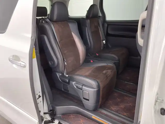 トヨタ アルファード 240S タイプゴールド 群馬県 2013(平25)年 9.2万km ホワイトパールクリスタルシャイン 純正８型ナビ　純正９後席モニター　フルセグＴＶ　バックカメラ　両側電動スライドドア　クルーズコントロール　ＡＶ１００Ｖ充電　ＨＩＤヘッドライト　ＥＴＣ　ハーフレザーシート　スマートキー　禁煙車