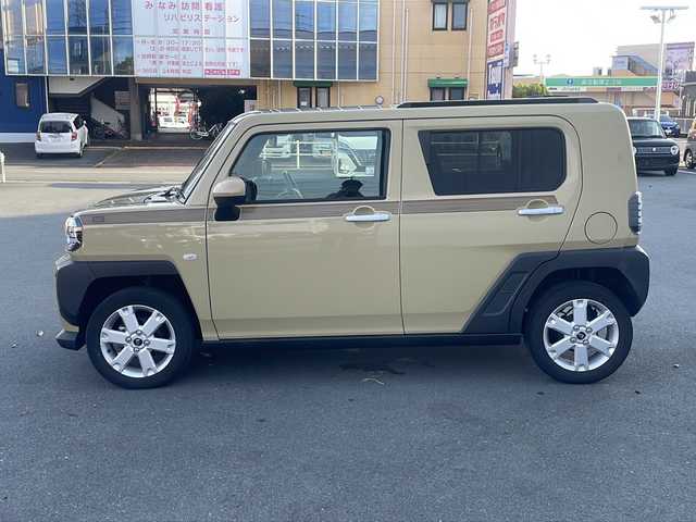 ダイハツ タフト G 三重県 2022(令4)年 4.9万km サンドベージュメタリック 衝突軽減ブレーキ/社外SDナビ、フルセグTV/社外CD、Bluetooth/バックカメラ　/シートヒーター/ガラスルーフ/スマートキー/プッシュスタート/コーナーセンサー/電子パーキング/電動格納ミラー/USB給電/アイドリングストップ/ステアリングスイッチ