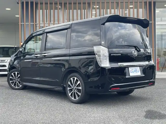 ホンダ ステップワゴン スパーダ Z クールスピリット 鳥取県 2013(平25)年 12.2万km プレミアムスパークルブラックパール (株)IDOMが運営する【じしゃロン鳥取店】の自社ローン専用車両になります。こちらは現金またはオートローンご利用時の価格です。自社ローンご希望の方は別途その旨お申付け下さい/社外9型メモリーナビ（AVN-ZX02i）/・フルセグ/CD/DVD/BT/バックカメラ/社外フリップダウンモニター（ALPINE）/両側パワースライドドア/パドルシフト/HIDオートライト/ハーフレザーシート/ETC/純正17インチAW/アイドリングストップ/横滑り防止