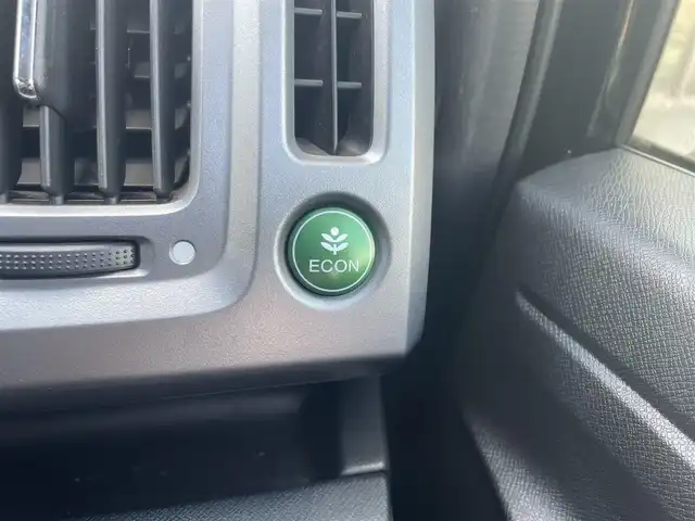 ホンダ ステップワゴン スパーダ Z クールスピリット 鳥取県 2013(平25)年 12.2万km プレミアムスパークルブラックパール (株)IDOMが運営する【じしゃロン鳥取店】の自社ローン専用車両になります。こちらは現金またはオートローンご利用時の価格です。自社ローンご希望の方は別途その旨お申付け下さい/社外9型メモリーナビ（AVN-ZX02i）/・フルセグ/CD/DVD/BT/バックカメラ/社外フリップダウンモニター（ALPINE）/両側パワースライドドア/パドルシフト/HIDオートライト/ハーフレザーシート/ETC/純正17インチAW/アイドリングストップ/横滑り防止