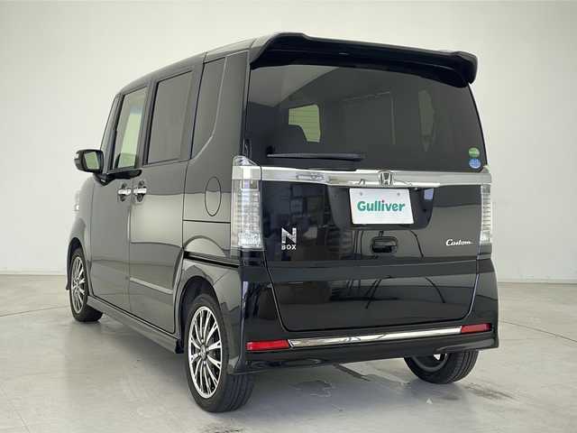 ホンダ Ｎ ＢＯＸ カスタム G ターボ Lパッケージ 千葉県 2016(平28)年 6万km スマートブラック 禁煙車/純正ディスプレイオーディオ【WX-151C】/(ワンセグ/FM/AM/CD/USB)/両側パワースライドドア/バックカメラ/全方位ドラレコ【HDR360GW】/クルーズコントロール/純正ＥＴＣ/スペアキー（１本）/純正15インチアルミホイール/純正フロアマット/フォグランプ/パドルシフト/ステアリングスイッチ/サンシェード/電動格納ウィンカーミラー/ハーフレザーシート/後席テーブル