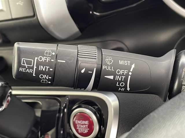 ホンダ Ｎ ＢＯＸ カスタム G ターボ Lパッケージ 千葉県 2016(平28)年 6万km スマートブラック 禁煙車/純正ディスプレイオーディオ【WX-151C】/(ワンセグ/FM/AM/CD/USB)/両側パワースライドドア/バックカメラ/全方位ドラレコ【HDR360GW】/クルーズコントロール/純正ＥＴＣ/スペアキー（１本）/純正15インチアルミホイール/純正フロアマット/フォグランプ/パドルシフト/ステアリングスイッチ/サンシェード/電動格納ウィンカーミラー/ハーフレザーシート/後席テーブル