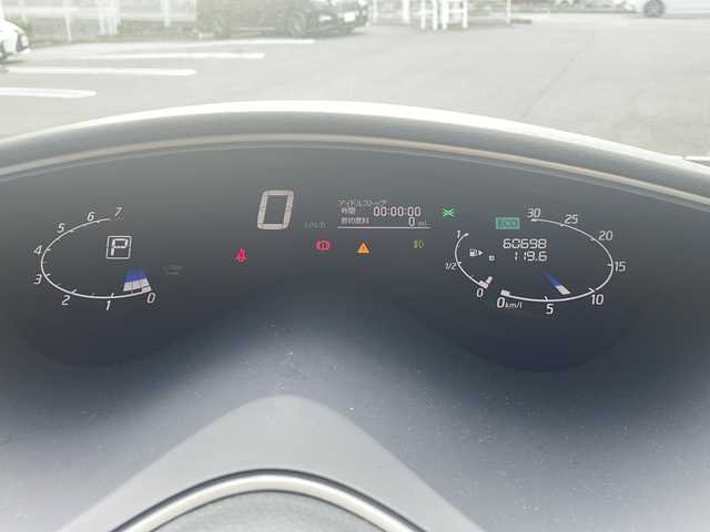 日産 セレナ 山梨県 2013(平25)年 6.1万km ブリリアントホワイトパール 純正ナビ　/後席モニター　/全周囲カメラ　/フルセグ　/Ｂｌｕｅｔｏｏｔｈ接続　/ＤＶＤ再生　/クリアランスソナー　/両側電動スライドドア　/クルーズコントロール　/ドライブレコーダー　/ＥＴＣ　/ＨＩＤヘッドライト