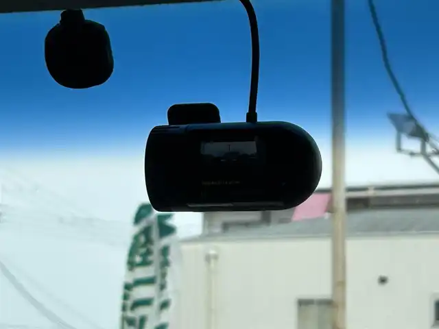 ホンダ Ｎ ＢＯＸ カスタム G Lパッケージ 兵庫県 2015(平27)年 6.1万km ポリッシュドメタルメタリック 純正ナビ(VXM-155VSi)/(CD/DVD/BT/SD)/ETC/バックカメラ/片側パワースライドドア/前方ドライブレコーダー/オートライト/HIDヘッドライト/フォグランプ/ステアリングリモコン/スマートキー/スペアキー/電動格納ミラー/オートリトラミラー/純正ドアバイザー/純正フロアマット/純正アルミ１４インチ