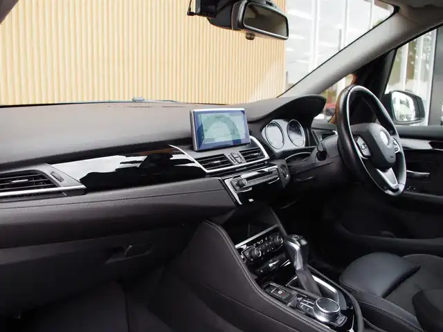 ＢＭＷ ２１８ｄ アクティブツアラー 埼玉県 2018(平30)年 7.1万km アルピンホワイトⅢ 1オーナー /ブラックハーフレザーシート /インテリジェントセーフティ /パークディスタンスコントロール /コンフォートアクセス /バックカメラ /iDriveナビ/ドラレコ /ルームミラー内臓ETC /前席シートヒーター