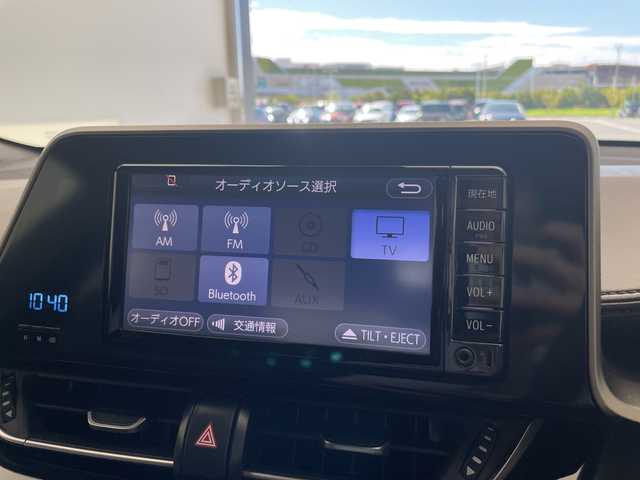 トヨタ Ｃ－ＨＲ G 愛知県 2017(平29)年 4.2万km 黒 純正ナビ/ワンセグ/バックカメラ/衝突軽減システム/レーダークルーズコントロール/ＥＴＣ/ハーフレザーシート/シートヒーター/純正アルミホイール/オートマチックハイビーム/ステアリングスイッチ/スマートキー/プッシュスタート
