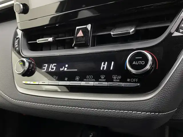 トヨタ カローラ スポーツ ハイブリッドG スタイルPKG 宮城県 2021(令3)年 5.4万km アティチュードブラックマイカ/グレーメタリック 2トーン エントリーナビキット　/スマートフォン連携/アダプティブクルーズコントロール　/ブラインドスポットモニター　/プリクラッシュセーフティ　/レーントレーシングアシスト　/ＲＣＴＡ　/クリアランスソナー　/オートハイビーム　/シートヒーター　/LEDヘッドランプ/フォグランプ/純正ピラーツイーター/純正1６インチAW/ルーフブラック/禁煙車
