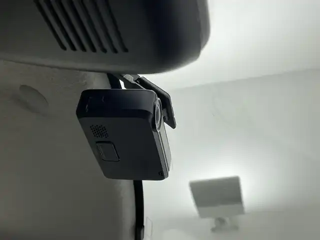 ダイハツ ムーヴ キャンバス G メイクアップ SA Ⅲ 宮城県 2018(平30)年 4.2万km パールホワイトⅢ/スムースグレーマイカメタリック 2トーン 純正ナビ　/両側パワースライドドア　/ＬＥＤヘッドランプ　/フォグランプ　/衝突被害軽減ブレーキ　/車線逸脱警報　/オートハイビーム　/プッシュスタート　/ドライブレコーダー　/ＥＴＣ　/フルセグＴＶ　/Ｂｌｕｅｔｏｏｔｈ/禁煙車