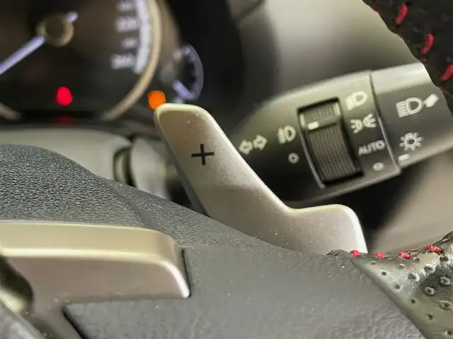 レクサス ＮＸ 300 Fスポーツ 岩手県 2018(平30)年 5.4万km ホワイトノーヴァガラスフレーク ４WD/ターボ/TRDフロントスポイラー/メーカーオプション三眼フルLEDヘッドランプ/メーカーオプション電動格納・リクライニングリヤシート/パノラミックビューモニター/ハンズフリーパワーバックドア/Fスポーツ専用フロアレッドカラーインテリア/Fスポーツ専用本革スポーツシート/パドルシフト/パフォーマンスダンパー/NAVI・AI-AVS/レクサスセーフティシステム＋/プリクラッシュセーフティ/レーダークルーズコントロール/レーンディパーチャーアラート/アダプティブハイビームシステム/クリアランスソナー/パーキングサポートブレーキ/パワーシート・シートヒーター・シートベンチレーション（前席）/ステアリングヒーター/10.3インチワイドディスプレイナビ/フルセグTV/純正18インチアルミホイール