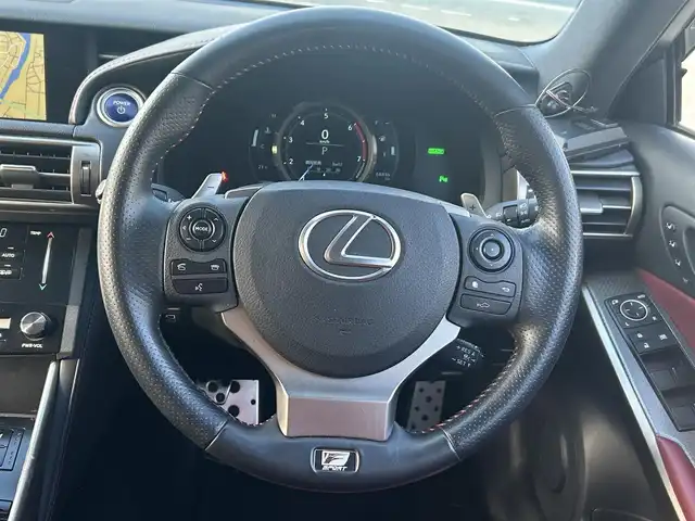 レクサス ＩＳ 300h Fスポーツ 岩手県 2013(平25)年 6.7万km スターライトブラックガラスフレーク サンルーフ /レザーシート /純正ナビ/バックカメラ /フルセグTV/TVキット/前方ドライブレコーダー/ビルトインETC /前席パワーシート /前席シートベンチレーション /衝突軽減装置 /レーダークルコン　/革巻きステアリング/ナビステアリングスイッチ /パドルシフト/パーキングソナー/BSM/純正エンジンスターター/スマートキー×2 /カードキー/オートライト/社外GPS/ドアバイザー/フロアマット/保証書　取説
