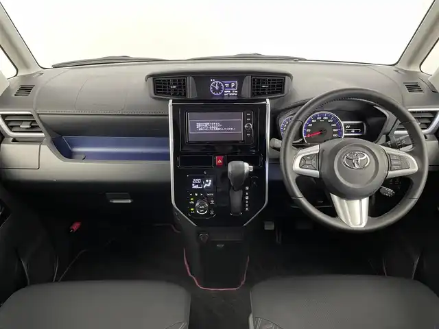 トヨタ タンク カスタムG S 千葉県 2018(平30)年 6.7万km ブラックマイカ/マゼンダベリーメタリック 禁煙車/スマートアシストIII/・衝突回避支援ブレーキ機能/・衝突警報機能/・誤発進抑制機能/両側パワースライドドア/純正7インチナビ/CD/DVD/Bluetooth/フルセグ/バックカメラ/クルーズコントロール/LEDオートライト/純正14インチアルミホイール/アイドリングストップ/プッシュスタート/スマートキー