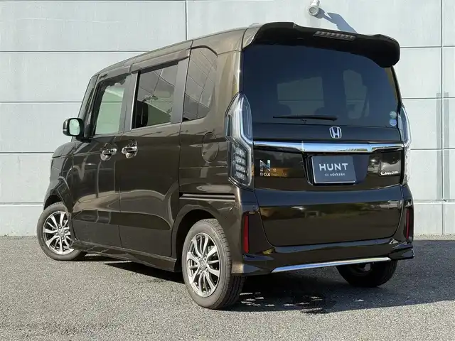 ホンダ Ｎ ＢＯＸ カスタム L 千葉県 2021(令3)年 2.7万km プレミアムグラマラスブロンズP ホンダセンシング/・衝突軽減ブレーキ/レーンキープアシスト/・レーダークルーズコントロール/オートハイビーム/・コーナーセンサー/踏み間違い防止/純正メモリナビ(VXM-214VFi)/・フルセグ/BT/DVD/CD/USB/バックカメラ/ステアリングスイッチ/ETC/両側パワースライドドア/LEDヘッドライト/オートライト/スマートキー/プッシュスタート/純正フロアマット/純正14インチAW