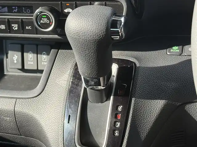 ホンダ Ｎ ＢＯＸ カスタム L 千葉県 2021(令3)年 2.7万km プレミアムグラマラスブロンズP ホンダセンシング/・衝突軽減ブレーキ/レーンキープアシスト/・レーダークルーズコントロール/オートハイビーム/・コーナーセンサー/踏み間違い防止/純正メモリナビ(VXM-214VFi)/・フルセグ/BT/DVD/CD/USB/バックカメラ/ステアリングスイッチ/ETC/両側パワースライドドア/LEDヘッドライト/オートライト/スマートキー/プッシュスタート/純正フロアマット/純正14インチAW