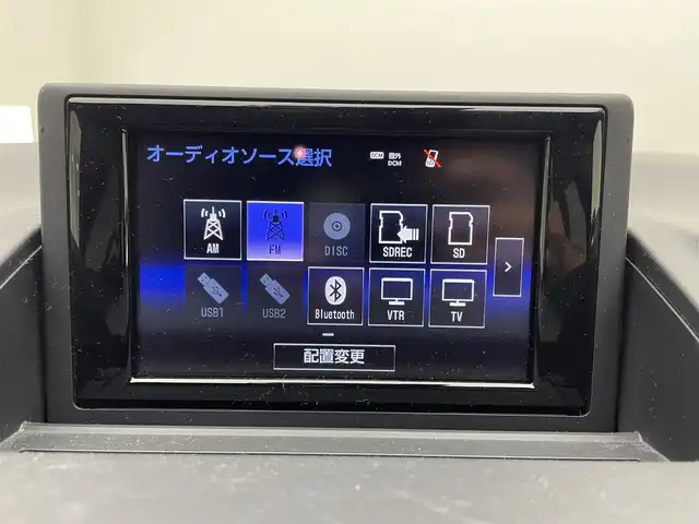 レクサス ＣＴ 200h Fスポーツ 兵庫県 2015(平27)年 8.7万km ホワイトノーヴァガラスフレーク 純正SDナビ/（CD、DVD、SD、BD、BT、フルセグ）/TVキット/前後ドライブレコーダー/バックカメラ/パワーシート/シートヒーター/ビルトインETC２．０/コーナーセンサー/パドルシフト/ACC/LEDヘッドライト/LEDフォグランプ/純正フロアマット/純正バイザー/カードキー×１/純正17インチAW