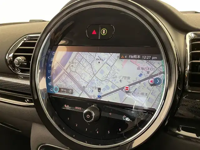 ＭＩＮＩ ＢＭＷ ミニ クラブマン クーパーD 熊本県 2022(令4)年 3.3万km ペッパー・ホワイト ・スマートキー/・プッシュスタート/・インテリジェントセーフティ/・パーキングアシスト/・PDC自動起動/・ハーフレザースポーツシート/・純正HDDナビ/　【Bluetooth・USB】/・バックカメラ/・ETC/・ドライブレコーダー(前後録画)/・LEDヘッドランプ/・LEDフォグランプ/・純正マット