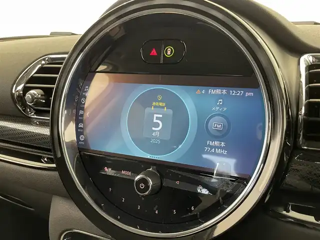 ＭＩＮＩ ＢＭＷ ミニ クラブマン クーパーD 熊本県 2022(令4)年 3.3万km ペッパー・ホワイト ・スマートキー/・プッシュスタート/・インテリジェントセーフティ/・パーキングアシスト/・PDC自動起動/・ハーフレザースポーツシート/・純正HDDナビ/　【Bluetooth・USB】/・バックカメラ/・ETC/・ドライブレコーダー(前後録画)/・LEDヘッドランプ/・LEDフォグランプ/・純正マット