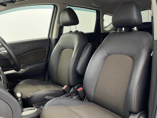 日産 ノート メダリスト X Vセレクション+セーフティⅡ 栃木県 2016(平28)年 8.3万km ブリリアントシルバー 純正メモリーナビ（MC315D-W）/　フルセグTV/Ｂｌｕｅｔｏｏｔｈ/DVD/黒革ハーフシート/セーフティセンスII/横滑り防止装置/全周囲カメラ/コーナーセンサー/ドライブレコーダー/ETC/純正フロアマット/純正ドアバイザー