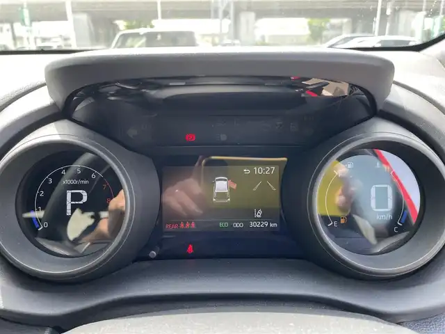 トヨタ ヤリス G 石川県 2020(令2)年 3.1万km コーラルクリスタルシャイン トヨタセーフティセンス/純正ディスプレイオーディオ/フルセグTV/バックカメラ/レーンキープ/ドライブレコーダー/スマートキー/プッシュスタート/電動ミラー/オートライト/オートエアコン/保証書
