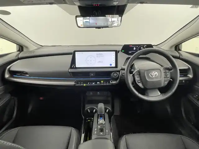 トヨタ プリウス Z 埼玉県 2024(令6)年 0.2万km アティチュードブラックマイカ 純正ナビ/(Bluetooth/USB/AM/FM)/地デジフルセグ/モデリスタエアロ/ガラスルーフ/アラウンドビューモニター/バックカメラ/デジタルインナーミラー/ETC2.0/トヨタセーフティセンス/・アダプティブクルーズコントロール/・車線逸脱警報/・ブラインドスポットモニター/・リヤクロストラフィックアラート/ステアリングヒーター/パワーバックドア/AC100V/前席シートヒーター・ベンチレーション/ドライブモードセレクト/電子パーキングシステム/ブレーキホールド/置くだけ充電/オートマチックハイビーム/プッシュスタート/ステアリングリモコン/本革巻きステアリング/シートメモリー/純正フロアマット/純正ドアバイザー/純正19インチアルミホイール