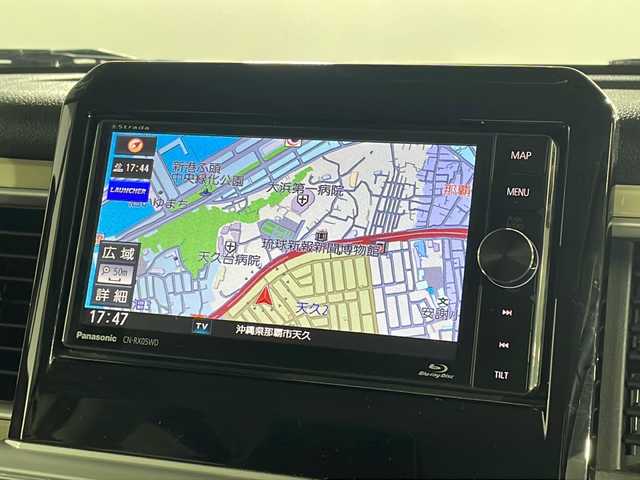 スズキ クロスビー HYBRID MZ 沖縄県 2019(令1)年 5.7万km キャラバンアイボリーパールメタリック/ホワイト 2トーンルーフ 禁煙車　/社外ナビ　/フルセグ　Ｂｌｕｅｔｏｏｔｈ　ＤＶＤ　/デュアルカメラブレーキサポート　/車線逸脱警報　/ハイビームアシスト　/コーナーセンサー　/シートヒーター　/クルーズコントロール　/ドライブレコーダー/パドルシフト/シートバックテーブル/LEDヘッドライト/純正フロアマット/純正ドアバイザー/革巻きステアリング/純正16インチアルミ/スペアキー