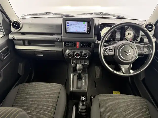 スズキ ジムニー XC 愛知県 2020(令2)年 3.7万km ジャングルグリーン スズキセーフティーサポート/ ・衝突軽減ブレーキ/ ・誤発進抑制機能/SDナビ/（Bluetooth/CD/DVD）/クルーズコントロール/ステアリングリモコン/シートヒーター（D/N）/革巻きステアリング/フォグランプ/純正16インチアルミホイール