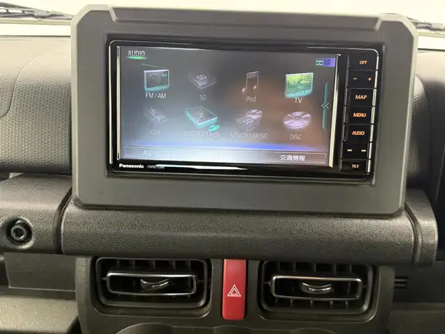 スズキ ジムニー XC 愛知県 2020(令2)年 3.7万km ジャングルグリーン スズキセーフティーサポート/ ・衝突軽減ブレーキ/ ・誤発進抑制機能/SDナビ/（Bluetooth/CD/DVD）/クルーズコントロール/ステアリングリモコン/シートヒーター（D/N）/革巻きステアリング/フォグランプ/純正16インチアルミホイール