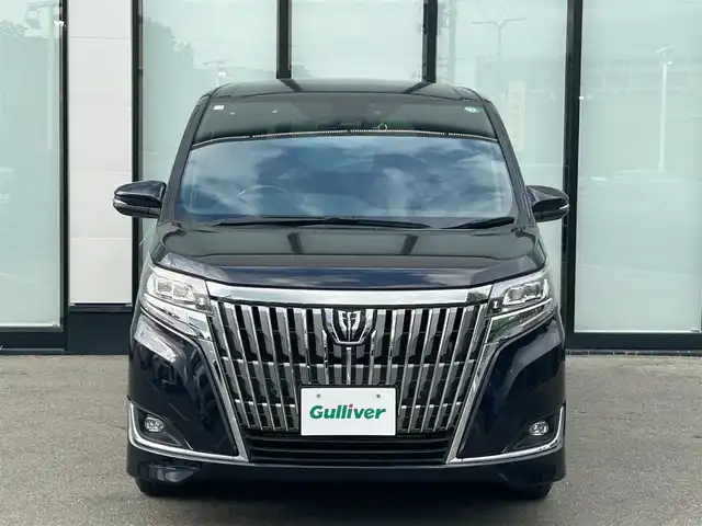 トヨタ エスクァイア Gi プレミアムパッケージ 大阪府 2019(平31)年 2.1万km スパークリングブラックパールクリスタルシャイン 純正９インチナビ/   フルセグTV/CD/DVD/Bluetooth/USB/バックモニター/衝突軽減ブレーキ/横滑り防止装置/コーナーセンサー/前席シートヒーター/両側パワースライドドア/クルーズコントロール/レーンキープアシスト/ステアリングスイッチ/両側パワースライドドア/アイドリングストップ/ステアリングヒーター/前後ドライブレコーダー/純正フロアマット/ハーフレザーシート/プッシュスタート/スマートキー/ＥＴＣ/ＬＥＤライト