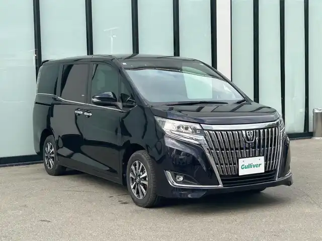トヨタ エスクァイア Gi プレミアムパッケージ 大阪府 2019(平31)年 2.1万km スパークリングブラックパールクリスタルシャイン 純正９インチナビ/   フルセグTV/CD/DVD/Bluetooth/USB/バックモニター/衝突軽減ブレーキ/横滑り防止装置/コーナーセンサー/前席シートヒーター/両側パワースライドドア/クルーズコントロール/レーンキープアシスト/ステアリングスイッチ/両側パワースライドドア/アイドリングストップ/ステアリングヒーター/前後ドライブレコーダー/純正フロアマット/ハーフレザーシート/プッシュスタート/スマートキー/ＥＴＣ/ＬＥＤライト