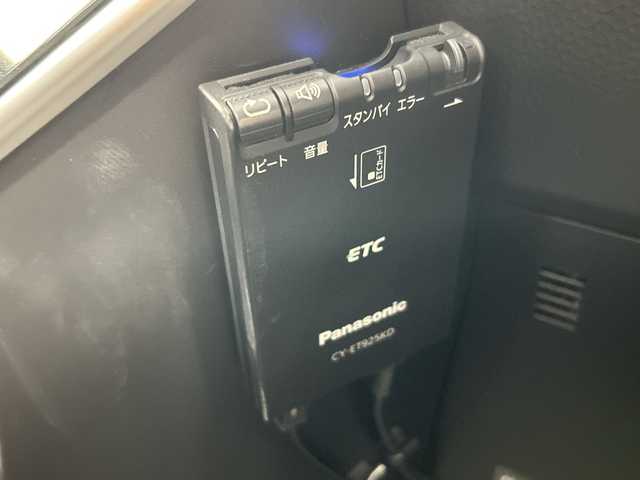 トヨタ タンク カスタムG－T 愛知県 2017(平29)年 6.2万km ブラックマイカメタリック/レーザーブルークリスタルシャイン 2トーン 純正メモリナビ・フルセグＴＶ/バックカメラ/両側パワースライドドア/衝突被害軽減ブレーキ/LEDヘッドライト/ETC/スマートキー/エンジンプッシュスタート