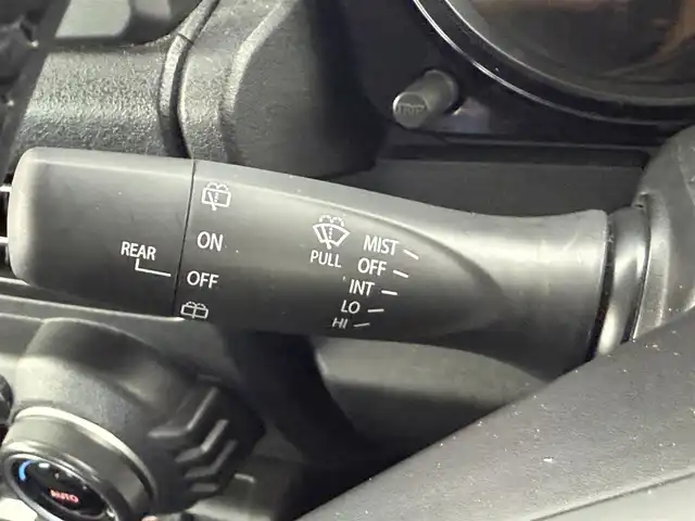 スズキ ジムニー XC 愛知県 2021(令3)年 3.3万km ブルーイッシュブラックパール3 スズキセーフティサポート/　・衝突被害軽減ブレーキ/　・誤発進抑制機能/社外ナビ/　ーBT/フルセグTV/CD/DVD/ETC/ドラレコ/バックカメラ/クルーズコントロール/シートヒーター/ステアリングリモコン/プッシュスタート/純正16インチAW
