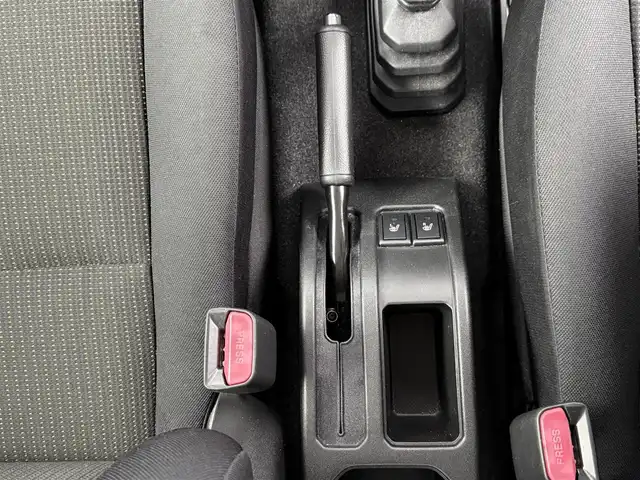 スズキ ジムニー XC 愛知県 2021(令3)年 3.3万km ブルーイッシュブラックパール3 スズキセーフティサポート/　・衝突被害軽減ブレーキ/　・誤発進抑制機能/社外ナビ/　ーBT/フルセグTV/CD/DVD/ETC/ドラレコ/バックカメラ/クルーズコントロール/シートヒーター/ステアリングリモコン/プッシュスタート/純正16インチAW