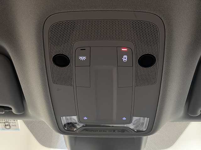 アウディ Ｑ３ 35TFSI アドバンスド 新潟県 2022(令4)年 3.5万km ミトスブラックメタリック オプション/コンビニエンス&アシスタンスパッケージ/-シートヒーター/-パワーシート/-ランバーサポート/-オートマチックテールゲート/-アウディホールドアシスト/-アウディドライブセレクト/-アダプティブクルーズアシスト/-ハイビームアシスト/-エマージェンシーアシスト/レザーステアリングマルチファンクションパドルシフト/主要装備/純正ナビ/サラウンドビューカメラ/ETC2.0/コーナーセンサー/純正18インチアルミホイール