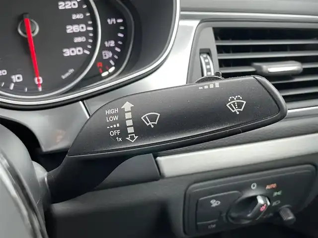 アウディ Ａ７ SB 2.0 TFSI クワトロ S LINE P 石川県 2017(平29)年 6.8万km パール 衝突軽減ブレーキ/アダプティブクルーズコントロール/サイドアシスト/OP20AW/純正ナビ/フルセグTV/バックカメラ/クリアランスソナー/マトリクスLED/BOSEサウンド/電動リアゲート/ETC