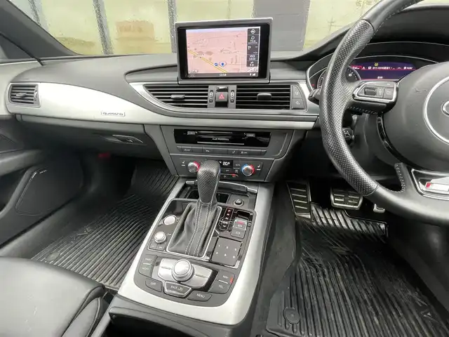 アウディ Ａ７ SB 2.0 TFSI クワトロ S LINE P 石川県 2017(平29)年 6.8万km パール 衝突軽減ブレーキ/アダプティブクルーズコントロール/サイドアシスト/OP20AW/純正ナビ/フルセグTV/バックカメラ/クリアランスソナー/マトリクスLED/BOSEサウンド/電動リアゲート/ETC