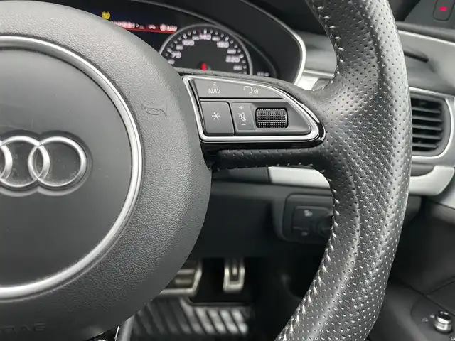 アウディ Ａ７ SB 2.0 TFSI クワトロ S LINE P 石川県 2017(平29)年 6.8万km パール 衝突軽減ブレーキ/アダプティブクルーズコントロール/サイドアシスト/OP20AW/純正ナビ/フルセグTV/バックカメラ/クリアランスソナー/マトリクスLED/BOSEサウンド/電動リアゲート/ETC